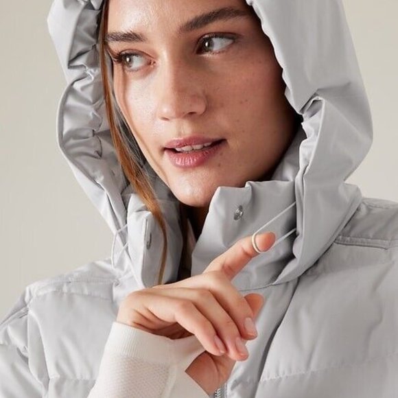 ATHLETA DOWN PUFFER JACKET WITH HOOD SIZE MEDIUM GREY - NEW WITH TAGS - Picture 4 of 8